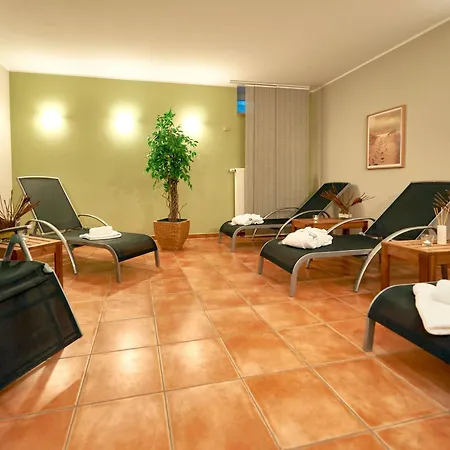 Seerose - 14 * Sellin (Rugen)