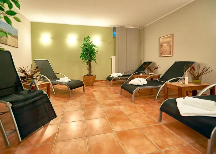 Seerose - 14 * Sellin (Rugen)